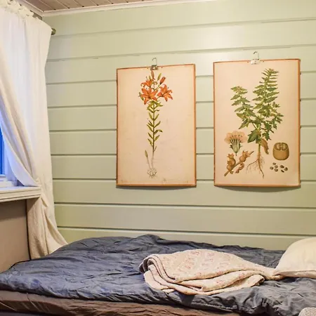 3 Bedroom Beautiful In * Eikefjord