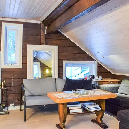 3 Bedroom Beautiful In Hébergement de vacances